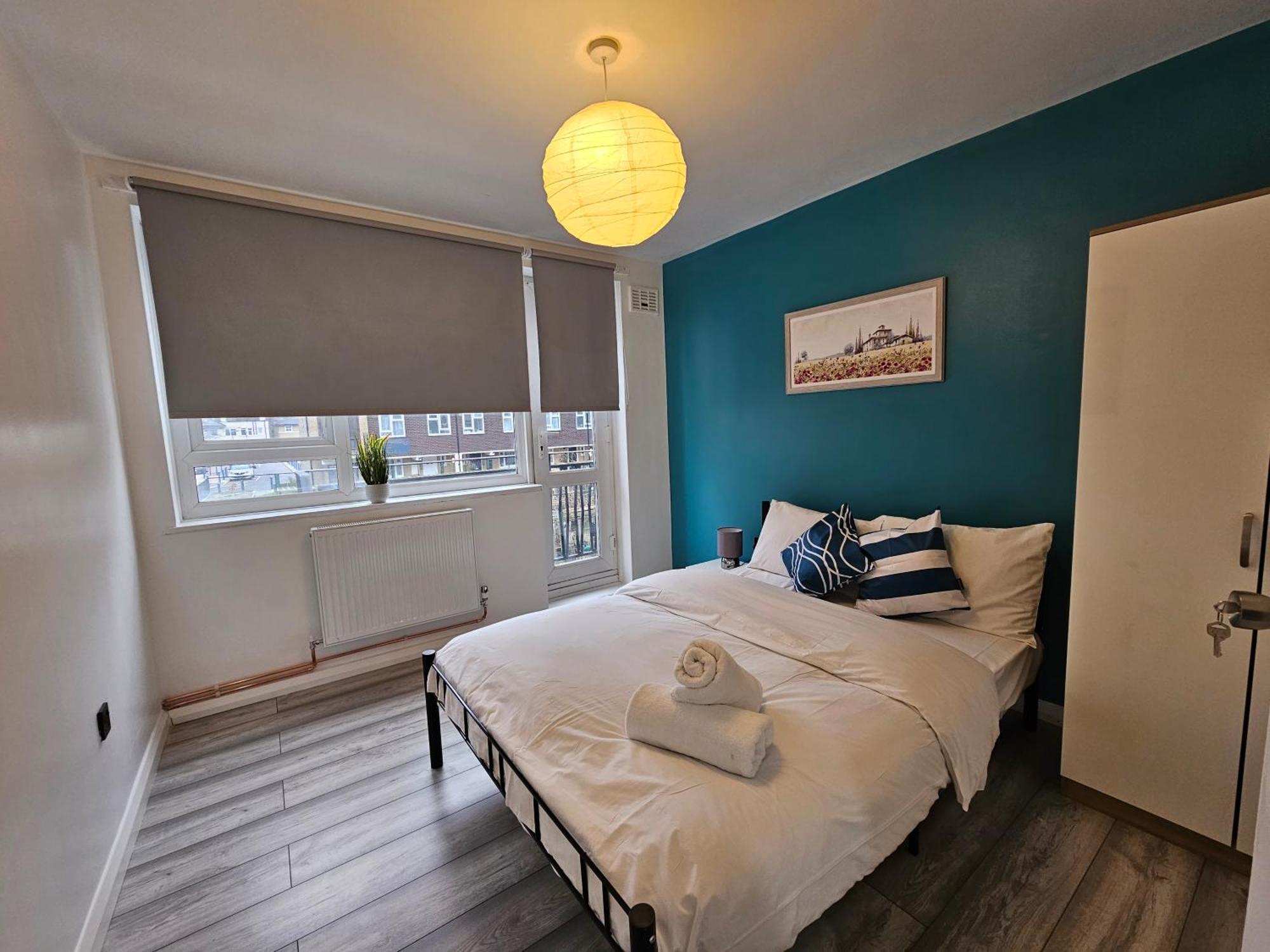 London Mile End Rooms Bagian luar foto