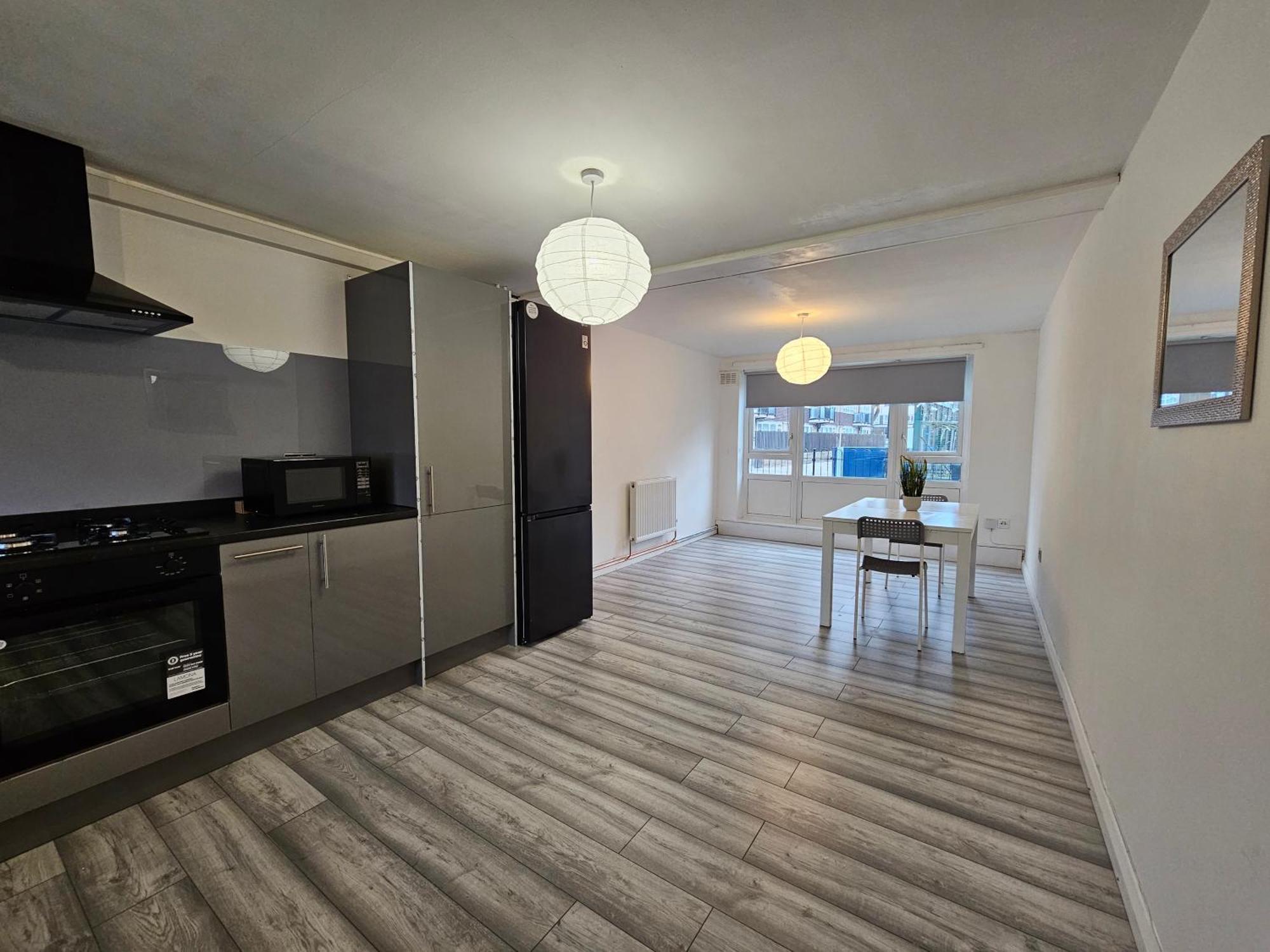 London Mile End Rooms Bagian luar foto